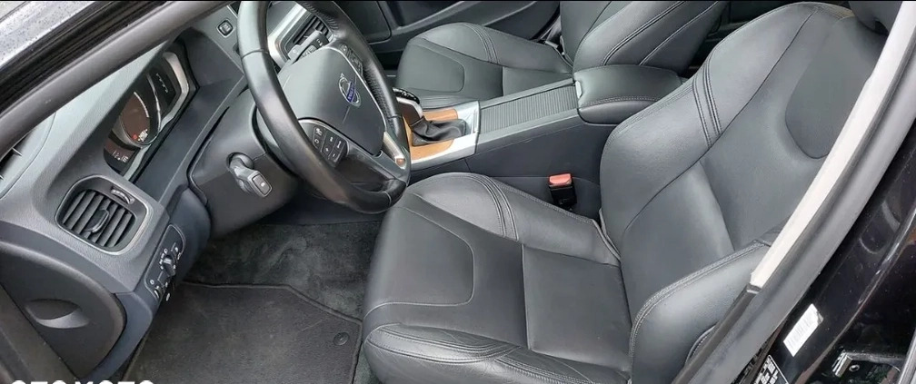 Volvo S60 cena 92000 przebieg: 34000, rok produkcji 2017 z Kraków małe 596